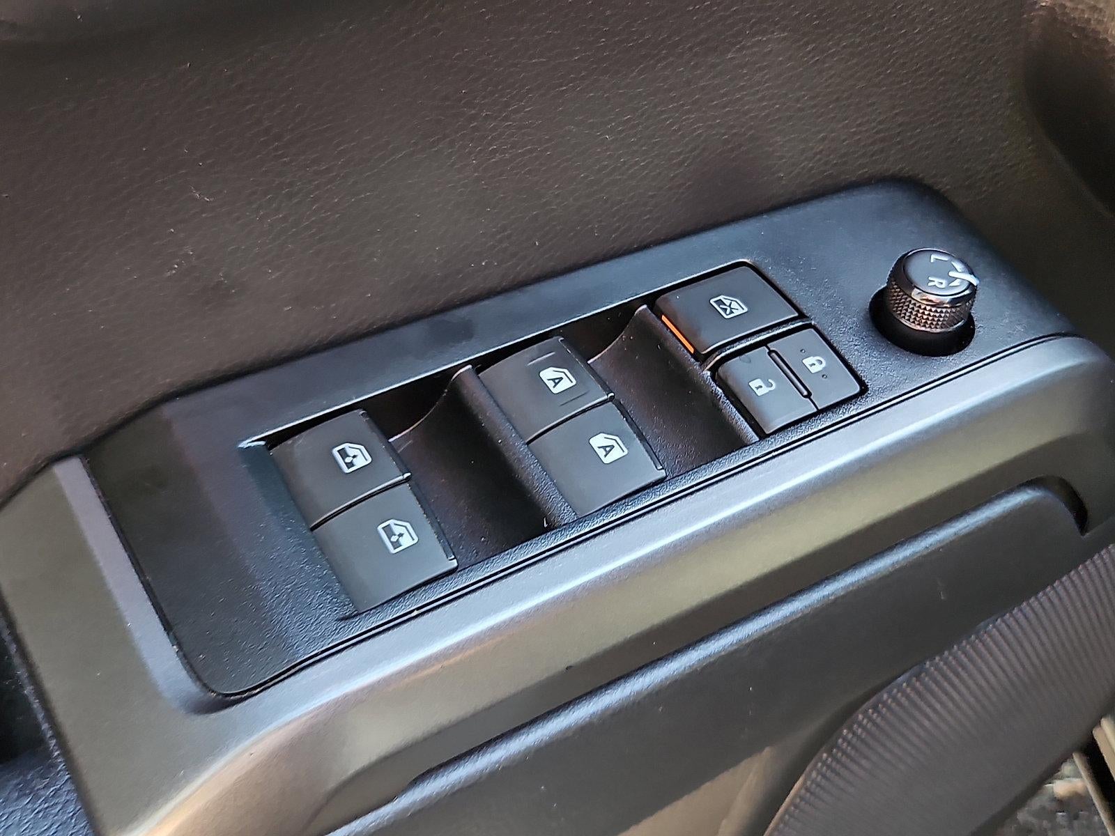 2023 Toyota Tacoma 4WD 4WD TRD Off Road Double Cab 5' Bed V6 AT (Natl)