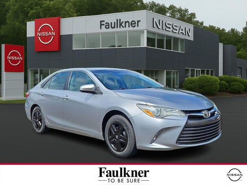 2015 Toyota Camry 4dr Sdn I4 Auto LE (SE)
