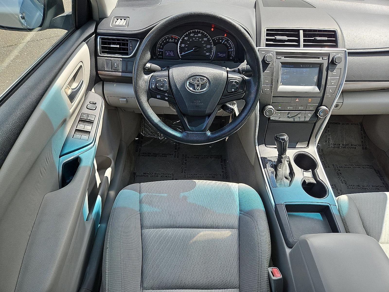 2015 Toyota Camry 4dr Sdn I4 Auto LE (SE)