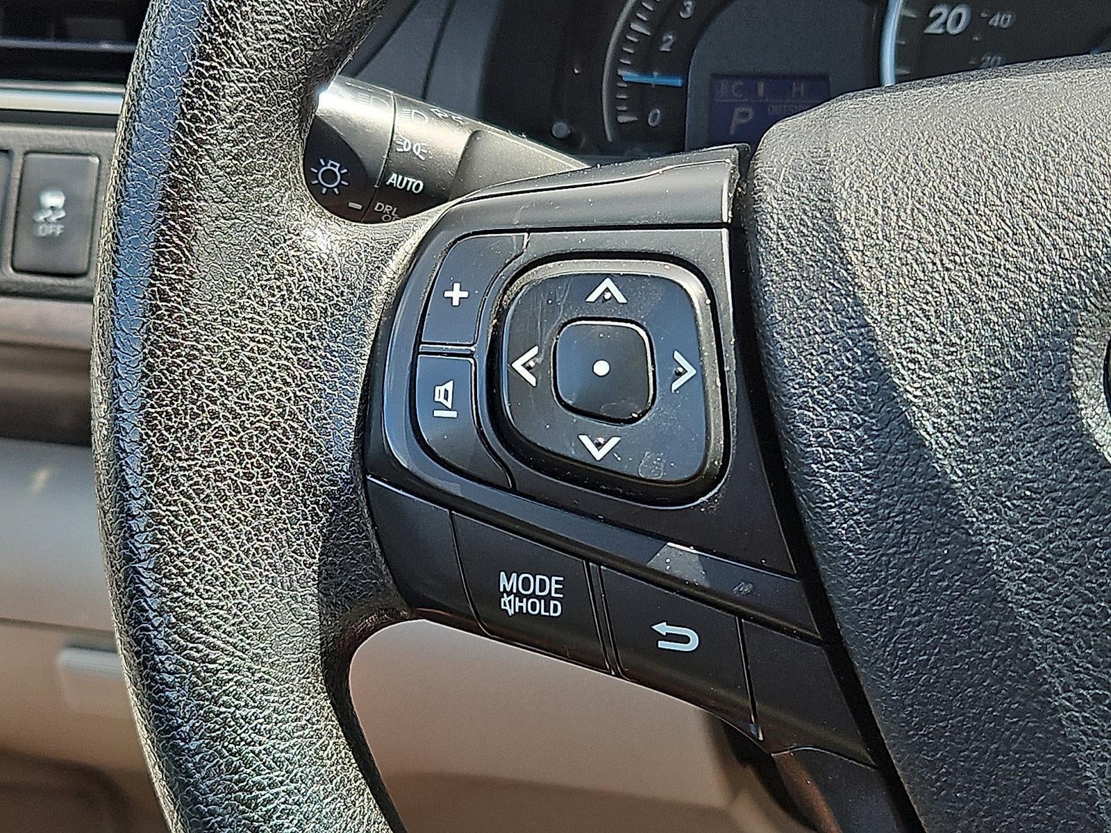 2015 Toyota Camry 4dr Sdn I4 Auto LE (SE)
