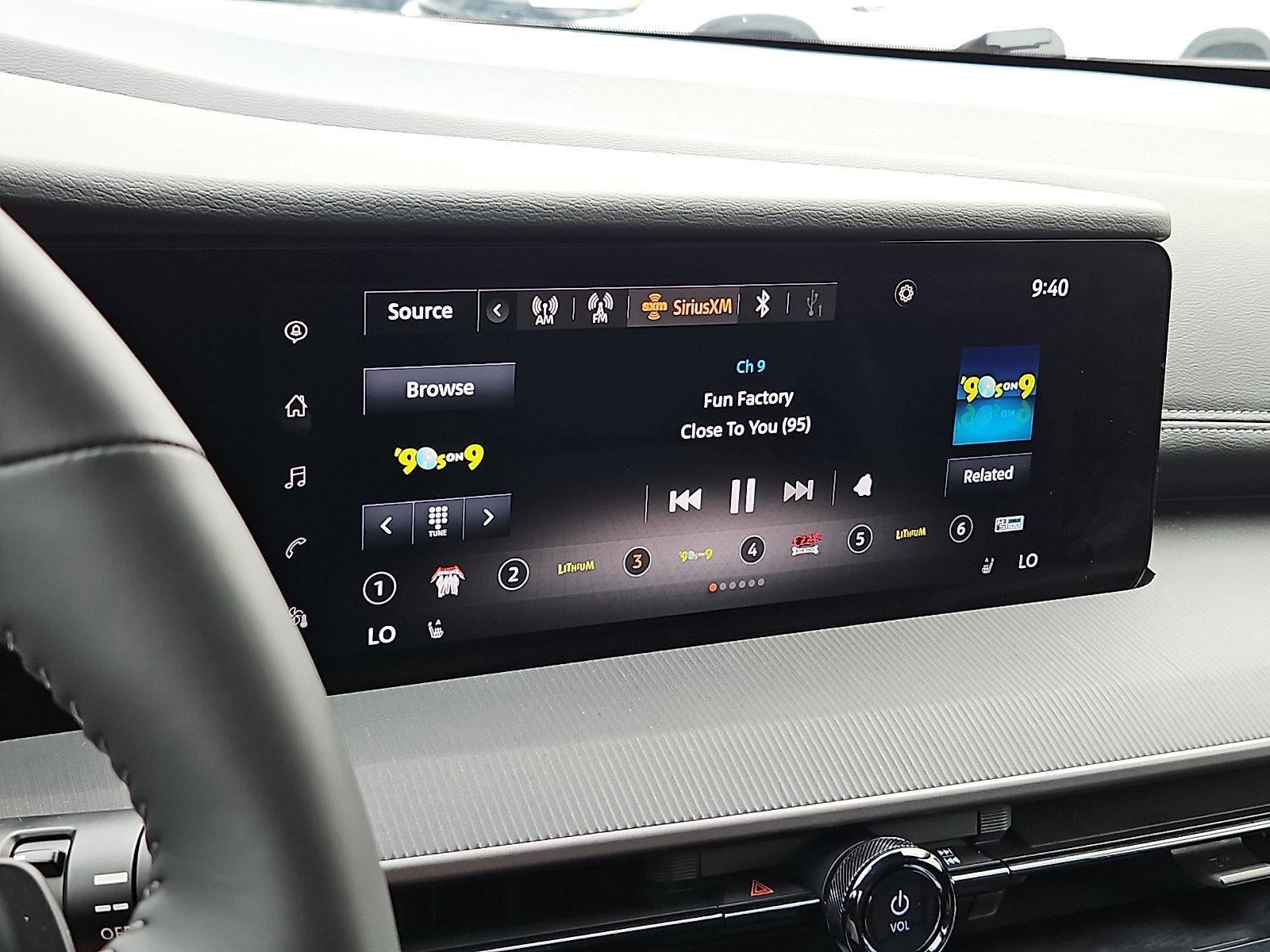 2025 Nissan Murano SV