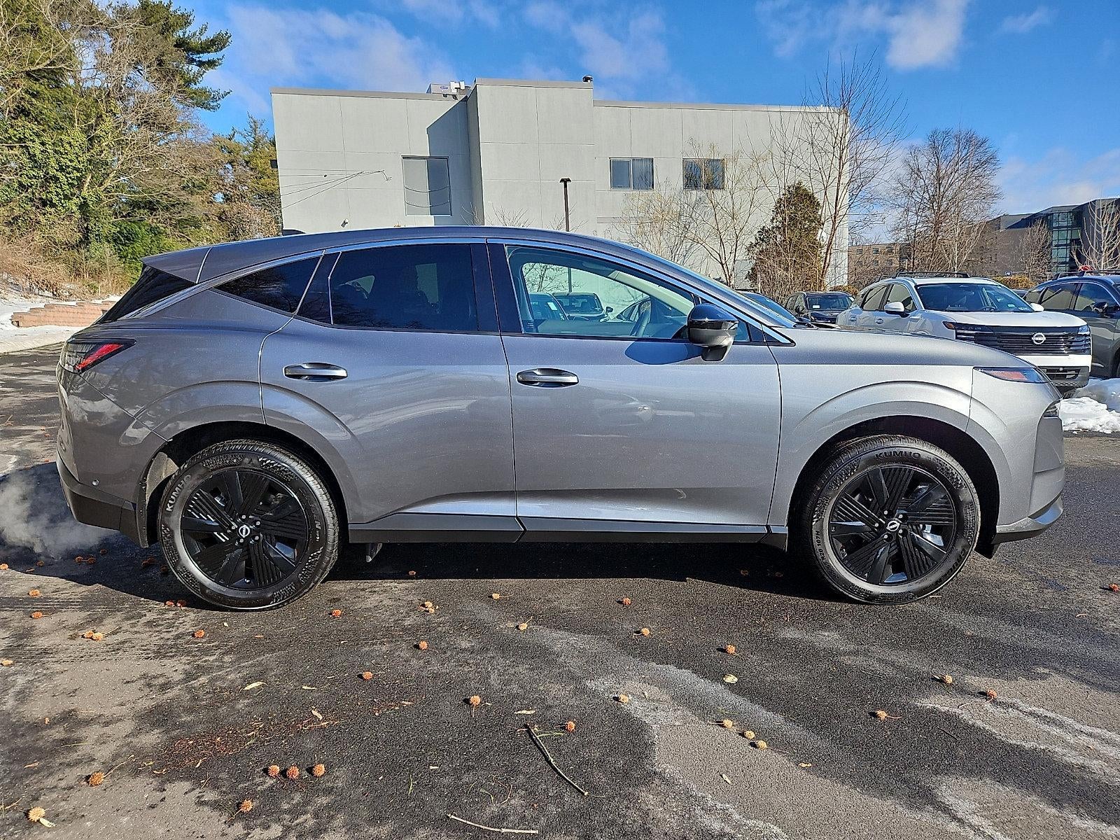 2025 Nissan Murano SV