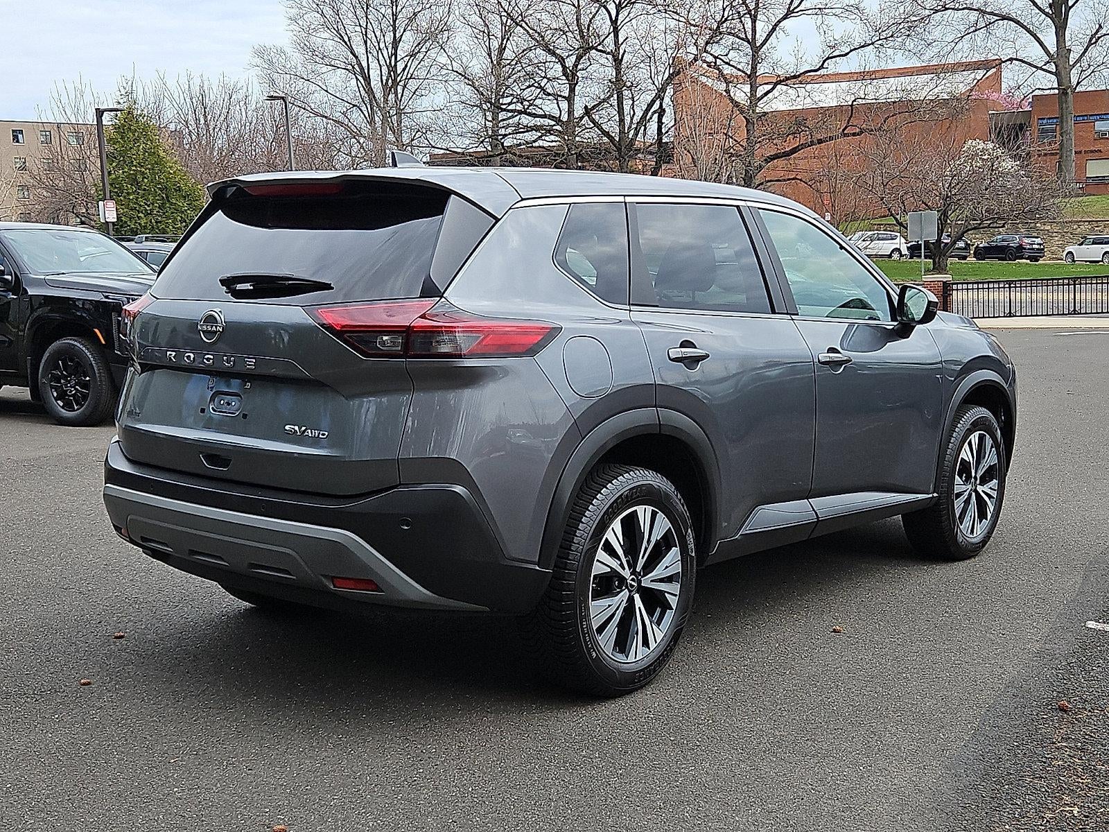 2022 Nissan Rogue SV