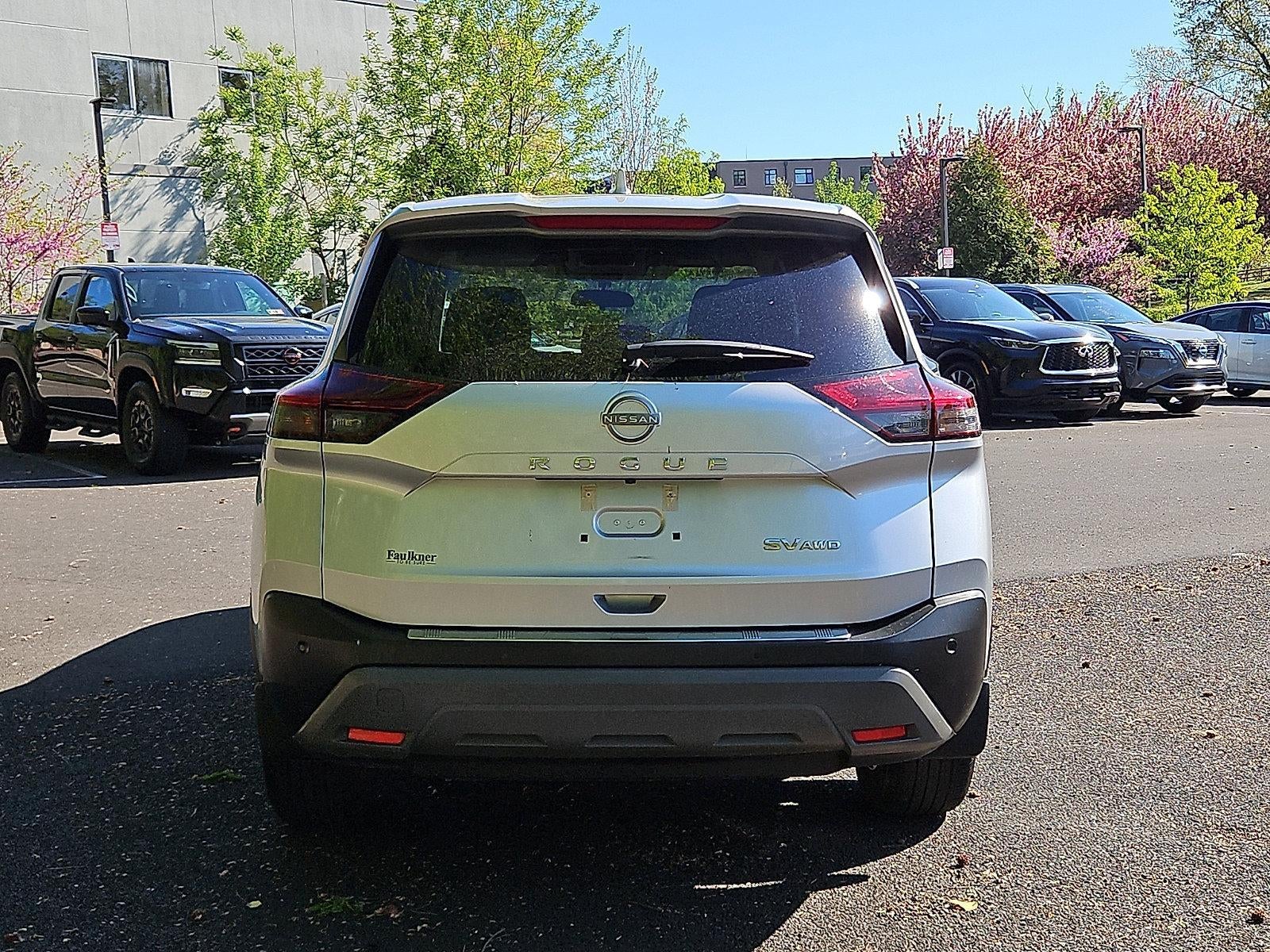 2023 Nissan Rogue SV