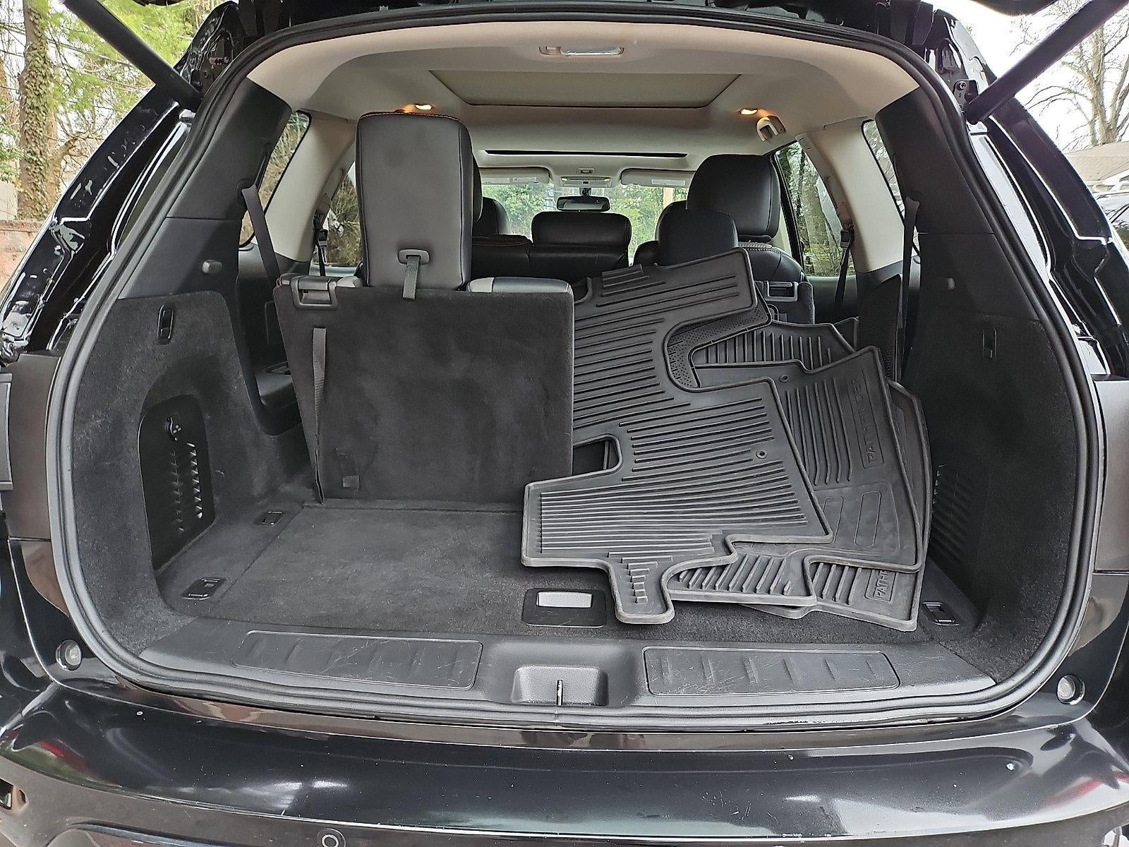 2019 Nissan Pathfinder SL 4WD