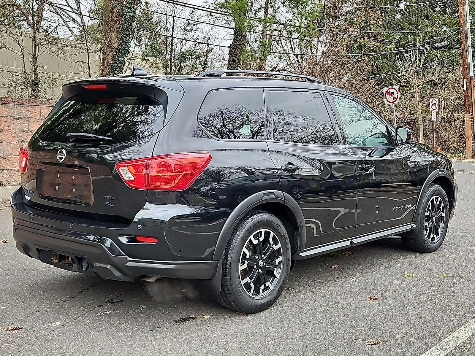 2019 Nissan Pathfinder SL 4WD
