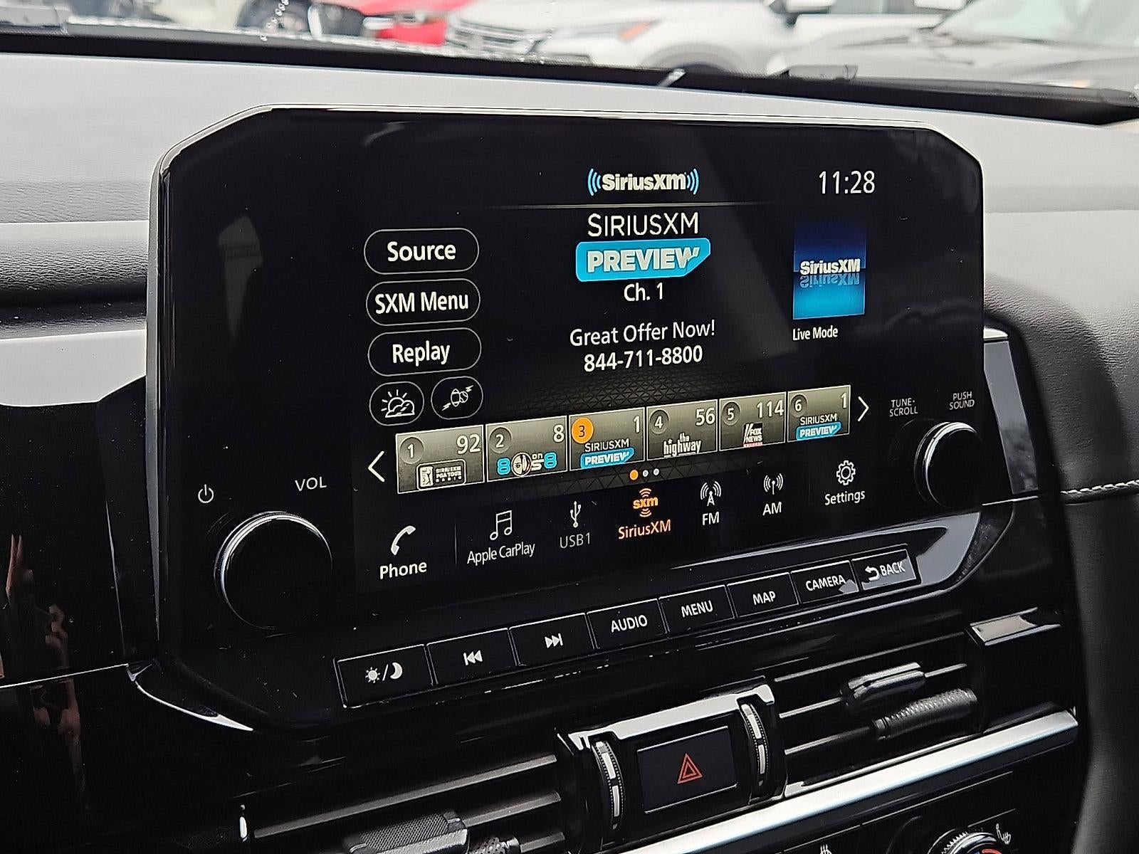 2024 Nissan Pathfinder SL