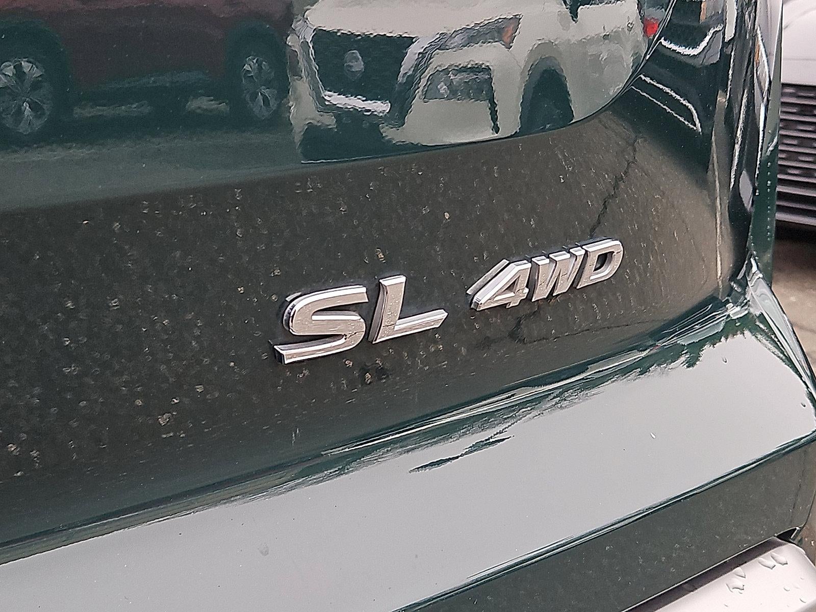 2024 Nissan Pathfinder SL