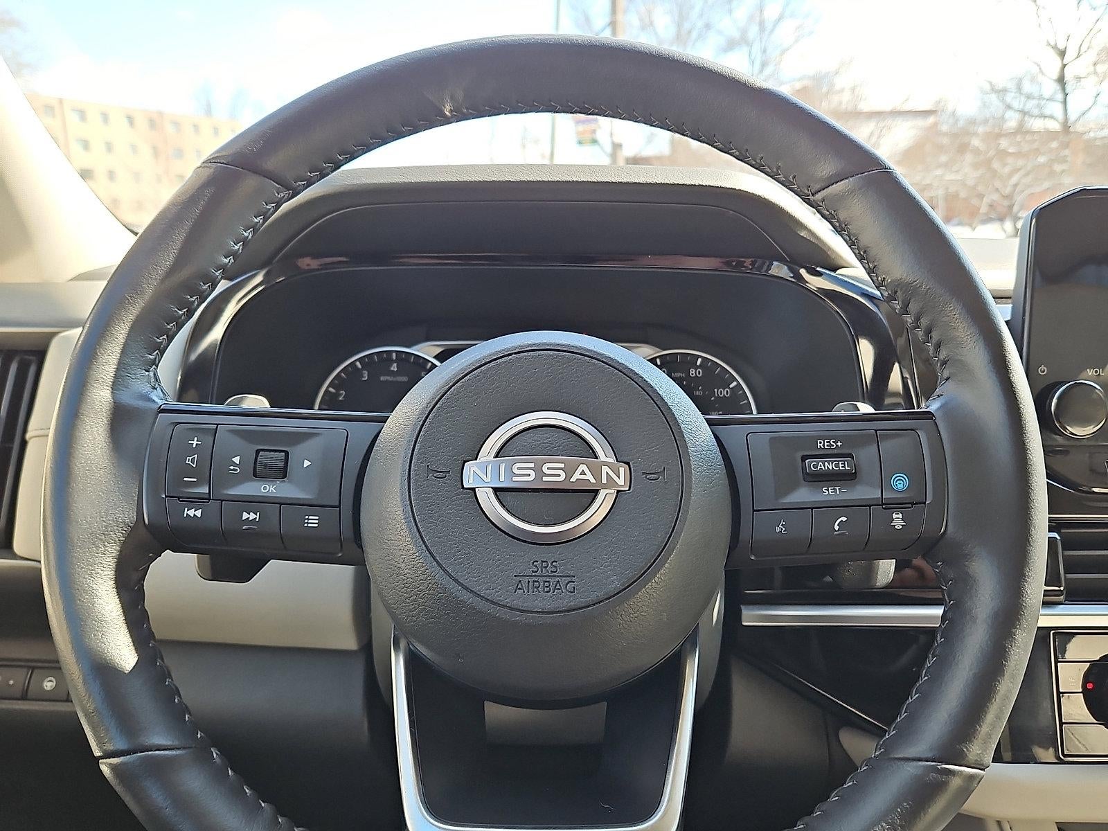 2023 Nissan Pathfinder SL