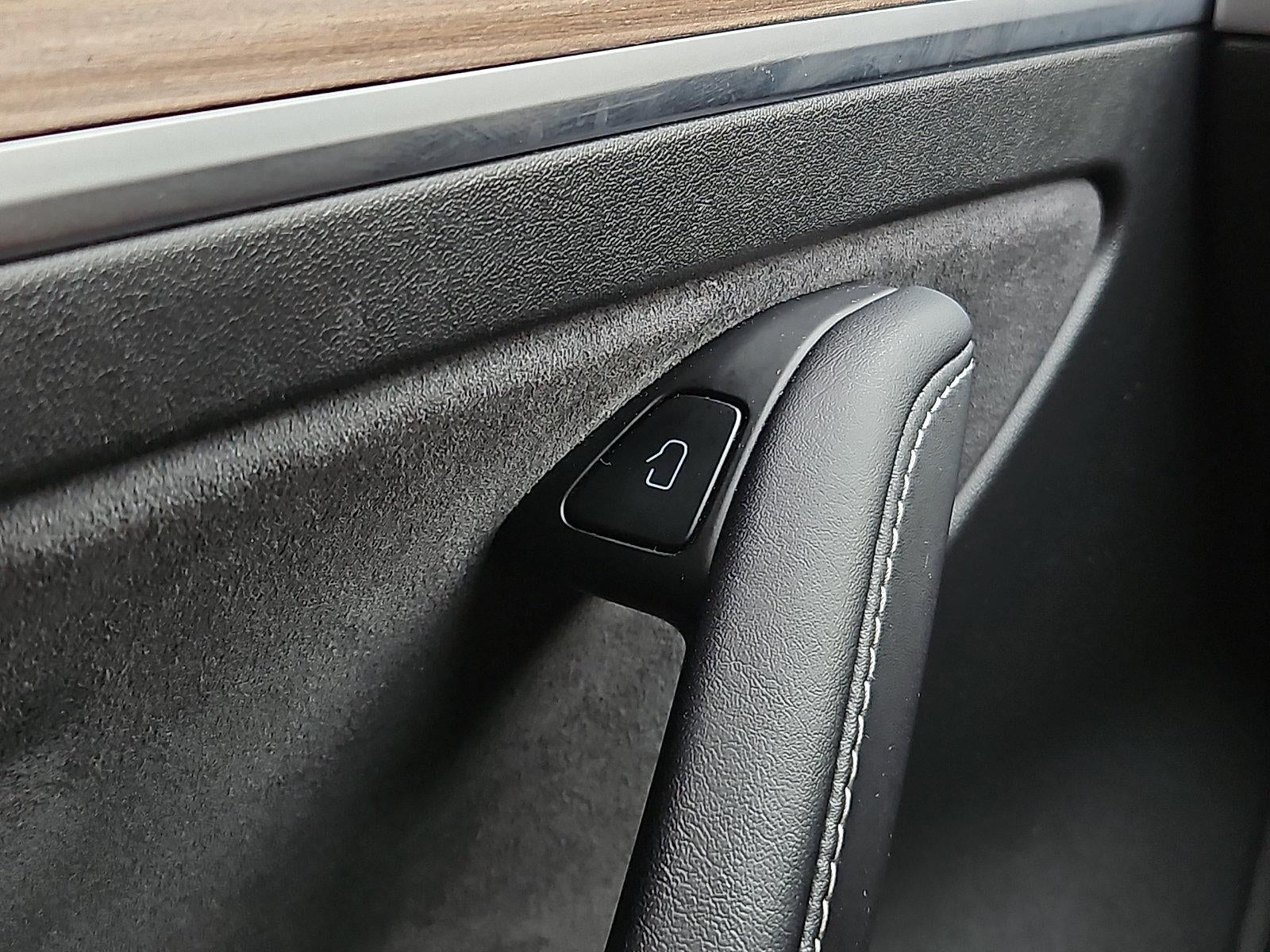 2023 Tesla Model 3 RWD