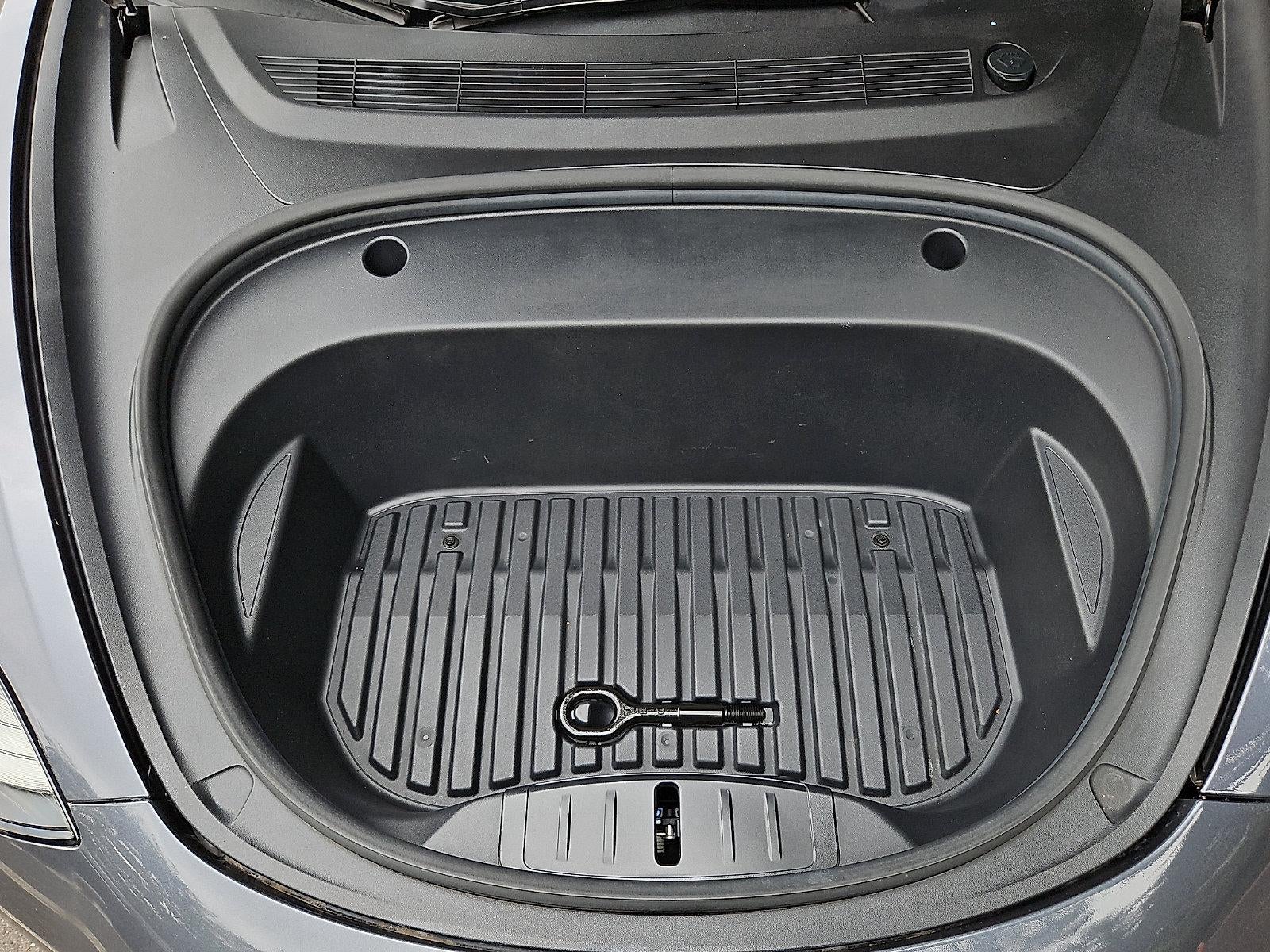 2023 Tesla Model 3 RWD