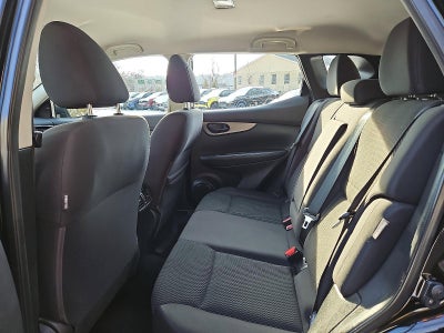 2022 Nissan Rogue Sport S