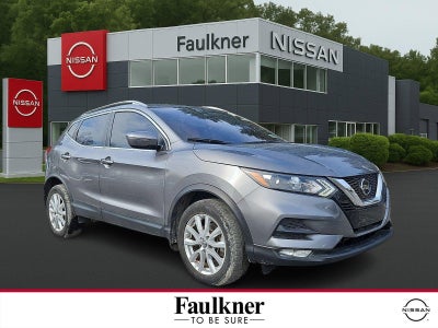 2022 Nissan Rogue Sport SV