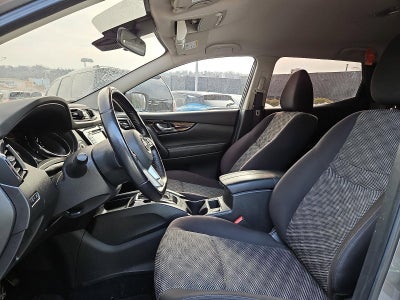 2022 Nissan Rogue Sport SV