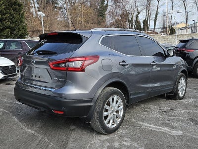 2022 Nissan Rogue Sport SV