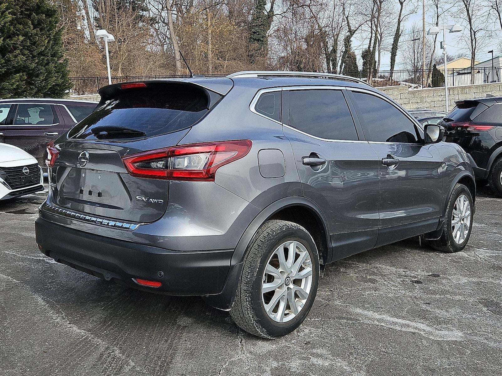 2022 Nissan Rogue Sport SV
