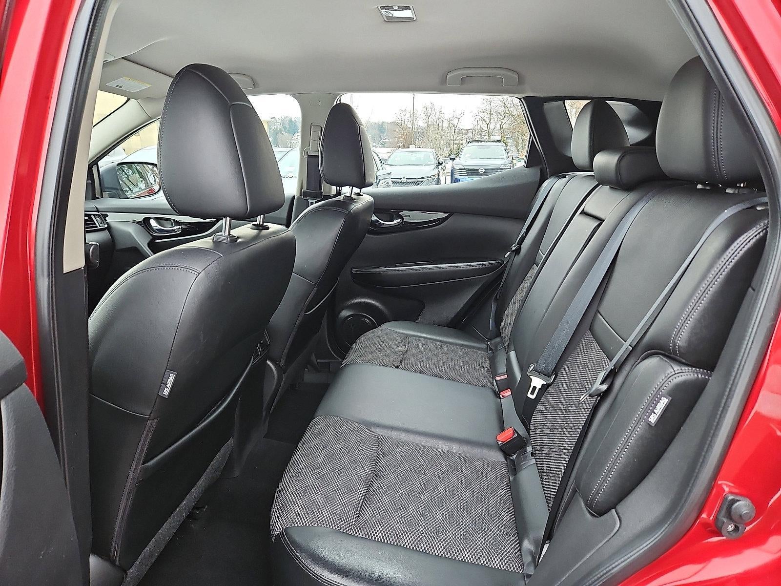 2022 Nissan Rogue Sport SV