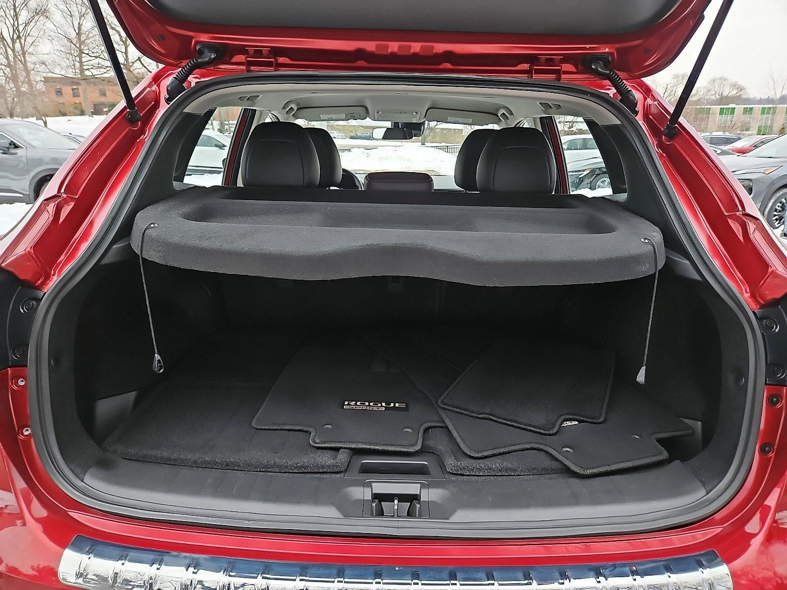 2022 Nissan Rogue Sport SV