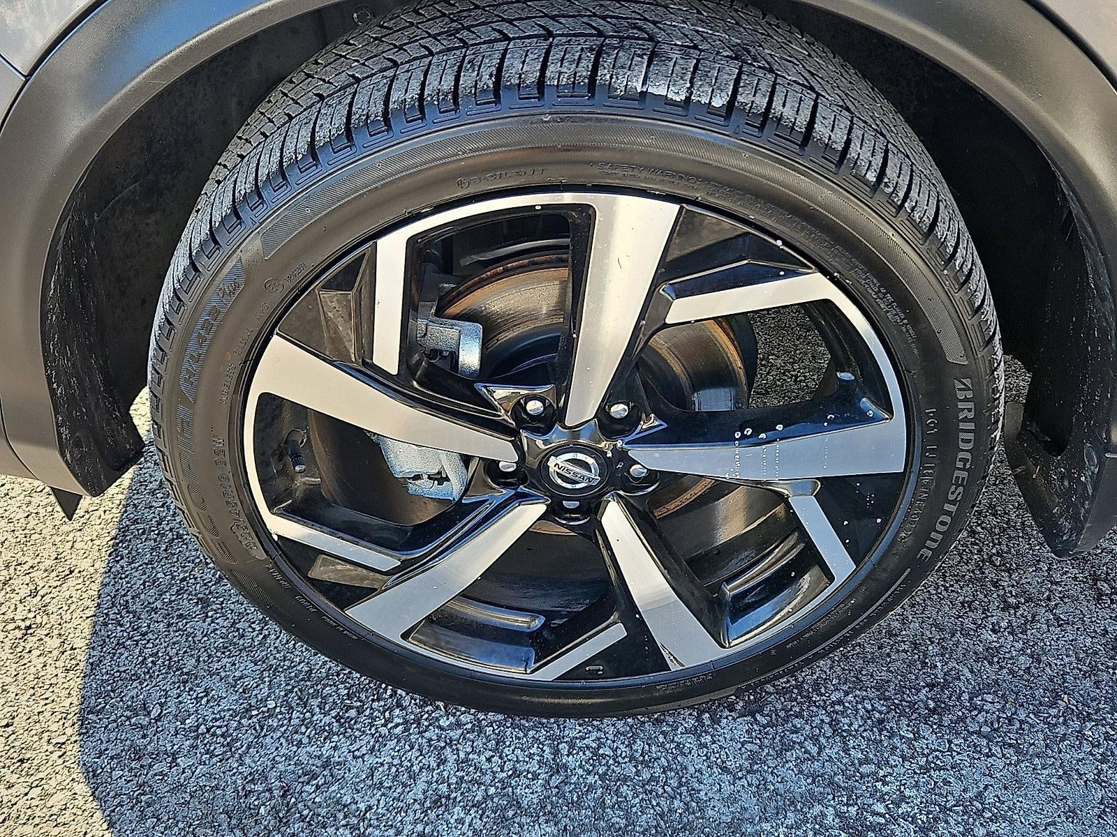 2022 Nissan Rogue Sport SL