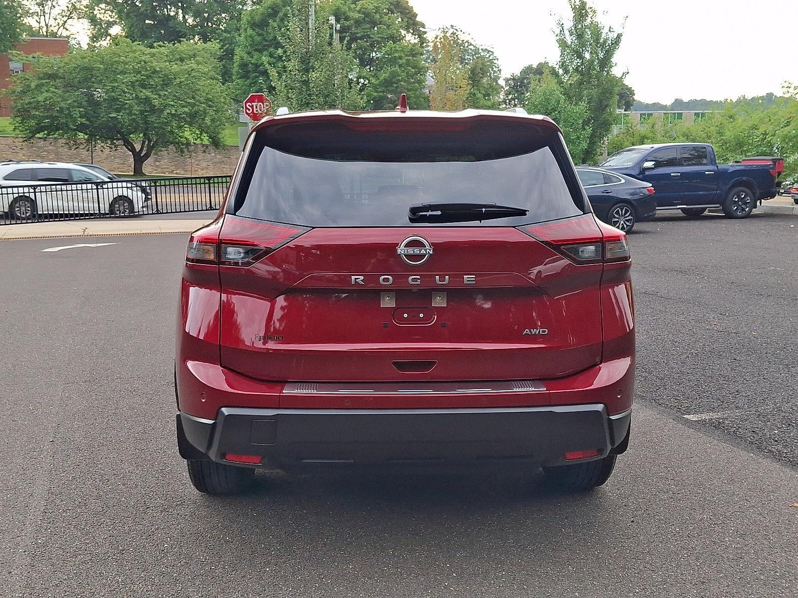 2026 Nissan Rogue SV