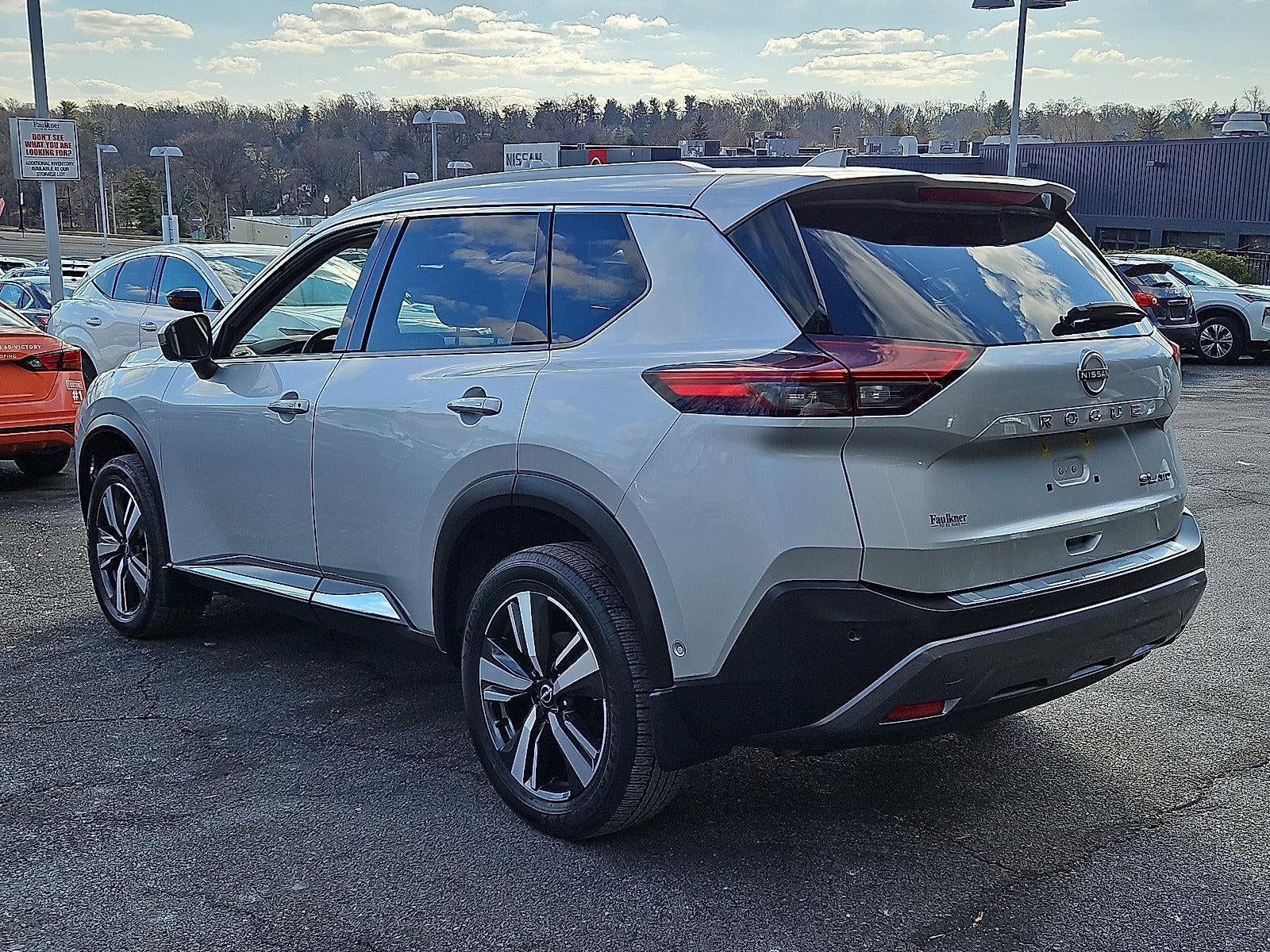 2023 Nissan Rogue SL