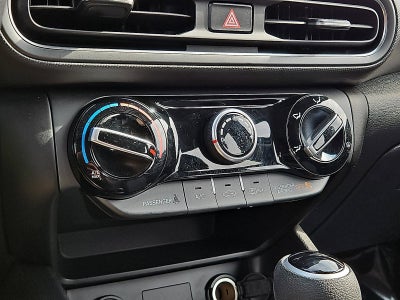 2023 Hyundai KONA SE Auto AWD