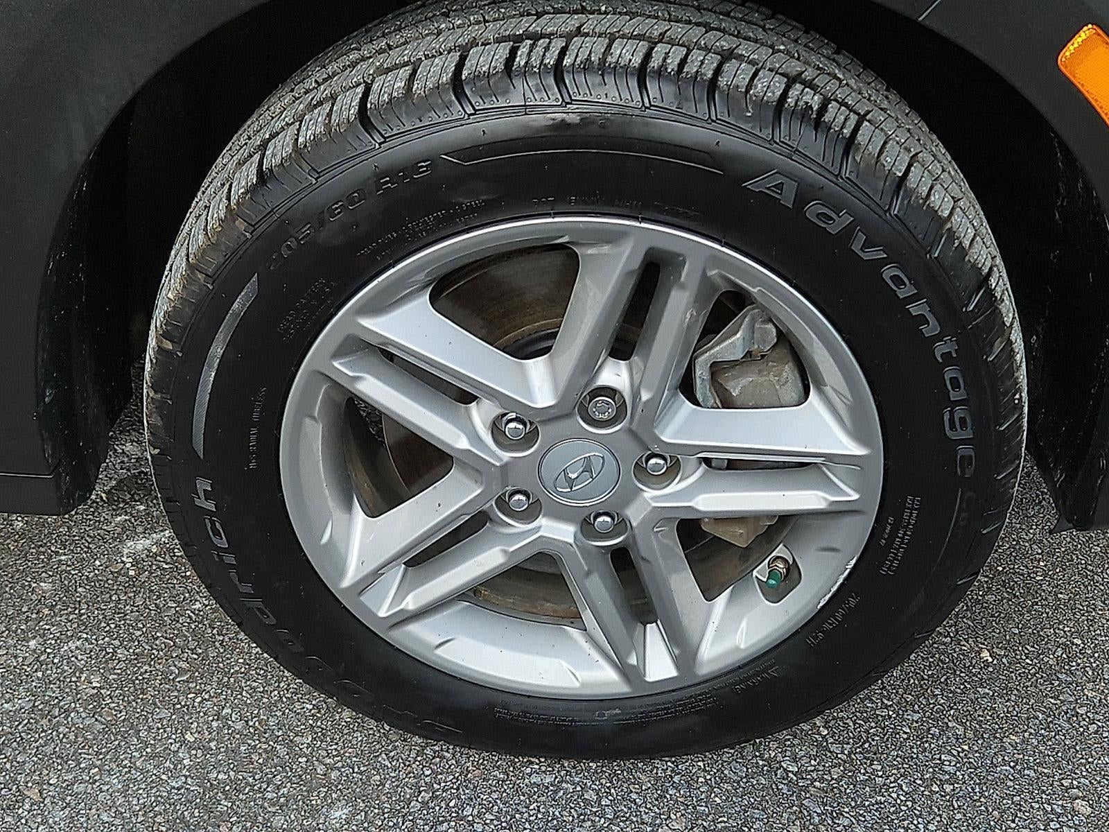 2023 Hyundai KONA SE Auto AWD