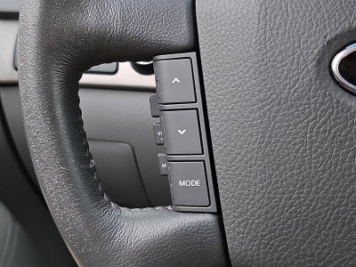 2009 Kia Borrego 4WD 4dr V6 EX