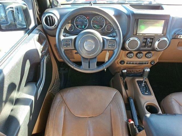 2014 Jeep Wrangler Unlimited 4WD 4dr Sahara