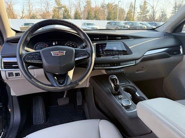2023 Cadillac XT4 AWD 4dr Luxury