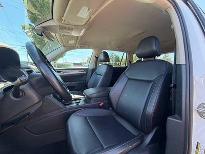 2019 Volkswagen Atlas 3.6L V6 SE w/Technology R-Line 4MOTION