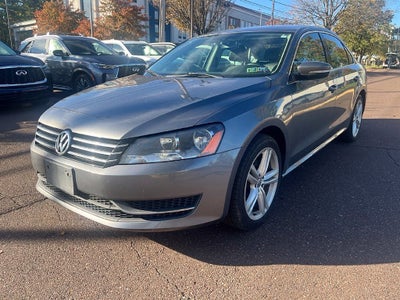 2014 Volkswagen Passat 4dr Sdn 1.8T Auto SE PZEV