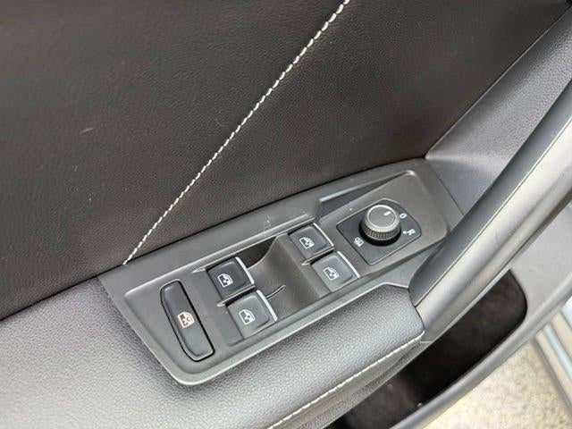 2023 Volkswagen Tiguan 2.0T SE R-Line Black 4MOTION