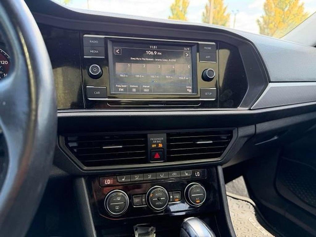 2019 Volkswagen Jetta SE Auto w/SULEV
