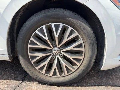 2019 Volkswagen Jetta SE Auto w/SULEV