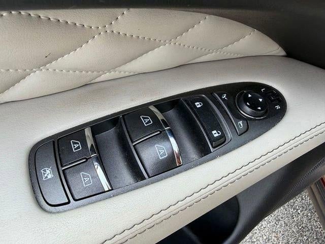 2019 INFINITI QX60 LUXE AWD