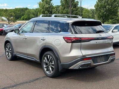 2022 INFINITI QX60 LUXE AWD