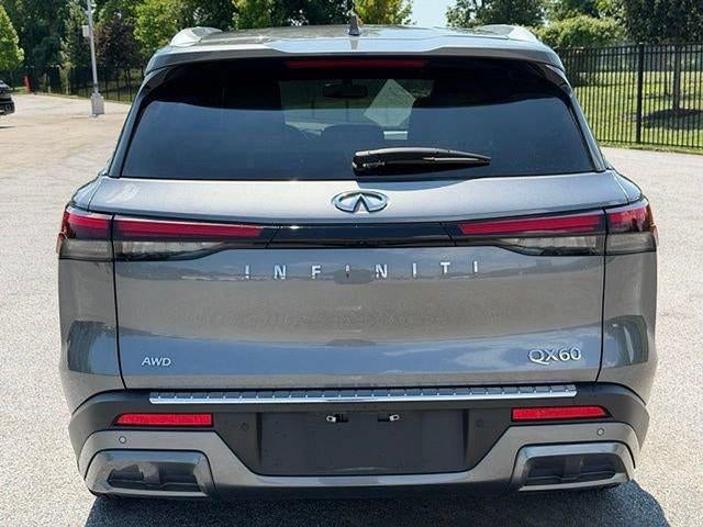 2022 INFINITI QX60 LUXE AWD