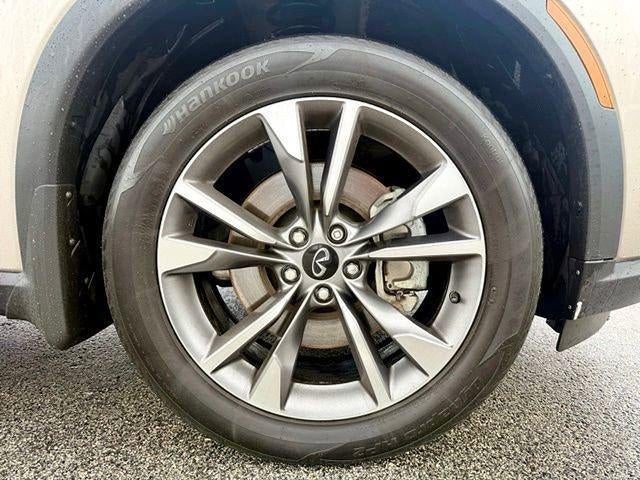 2023 INFINITI QX60 LUXE AWD