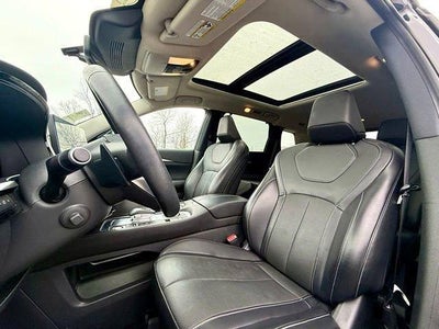 2023 INFINITI QX60 LUXE AWD