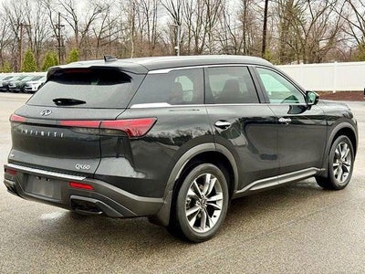 2023 INFINITI QX60 LUXE AWD