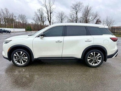 2023 INFINITI QX60 LUXE AWD
