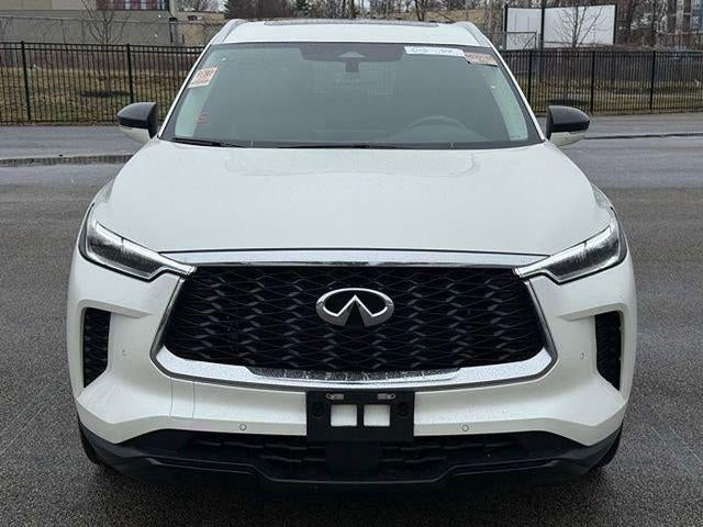 2023 INFINITI QX60 LUXE AWD