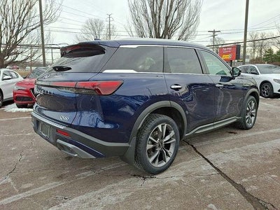 2022 INFINITI QX60 LUXE AWD
