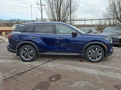 2022 INFINITI QX60 LUXE AWD