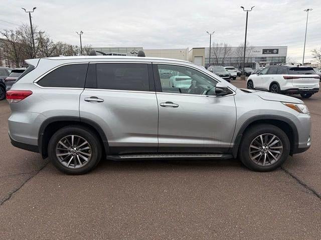 2019 Toyota Highlander XLE V6 AWD (Natl)