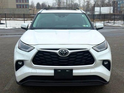 2025 Toyota Highlander XLE AWD (Natl)