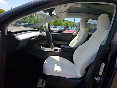 2024 Tesla Model Y Long Range AWD
