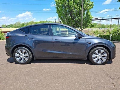 2024 Tesla Model Y Long Range AWD