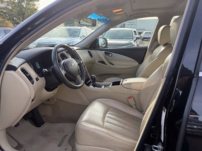 2017 INFINITI QX50 RWD